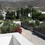 Hibiscus Πανσιόν