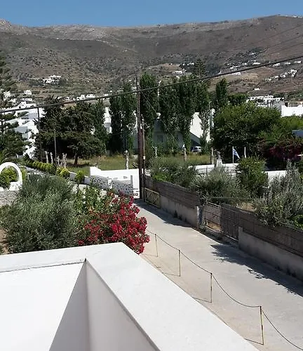 Hibiscus Πανσιόν